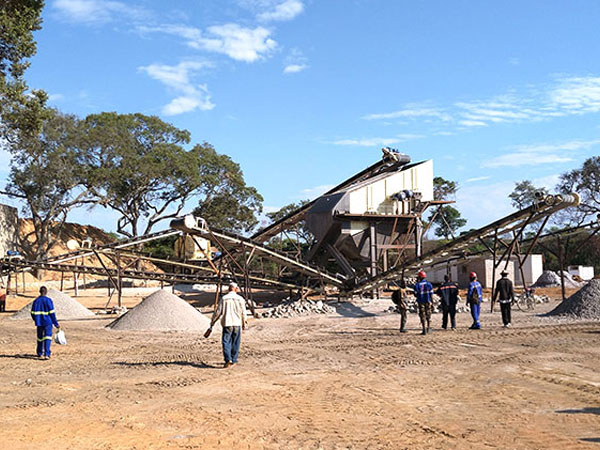 碎石機(jī)械設(shè)備一套多少錢(qián)？