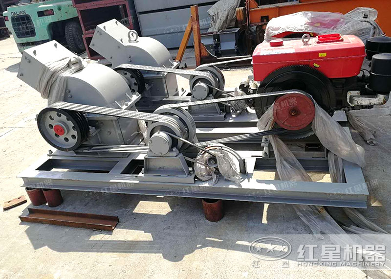 柴油式小型錘式破碎機 柴油式小型錘式破碎機
