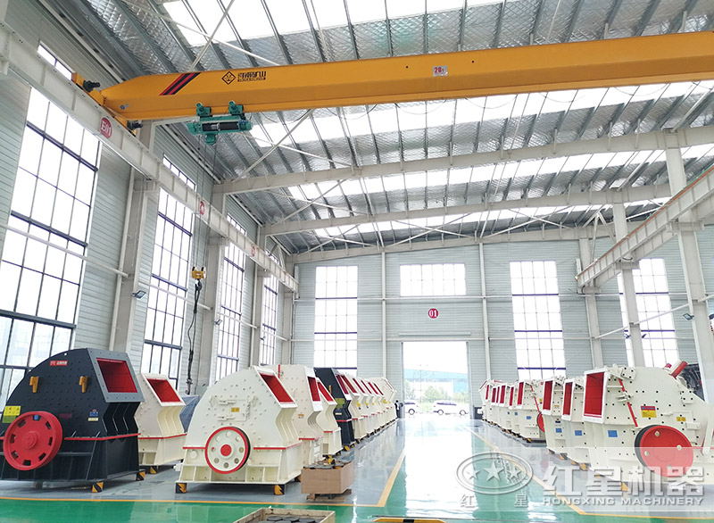 石頭破碎機車間現(xiàn)貨供應(yīng) 石頭破碎機車間現(xiàn)貨供應(yīng)