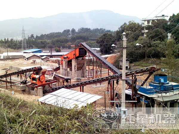 時(shí)產(chǎn)30立方打沙機(jī)現(xiàn)場(chǎng)