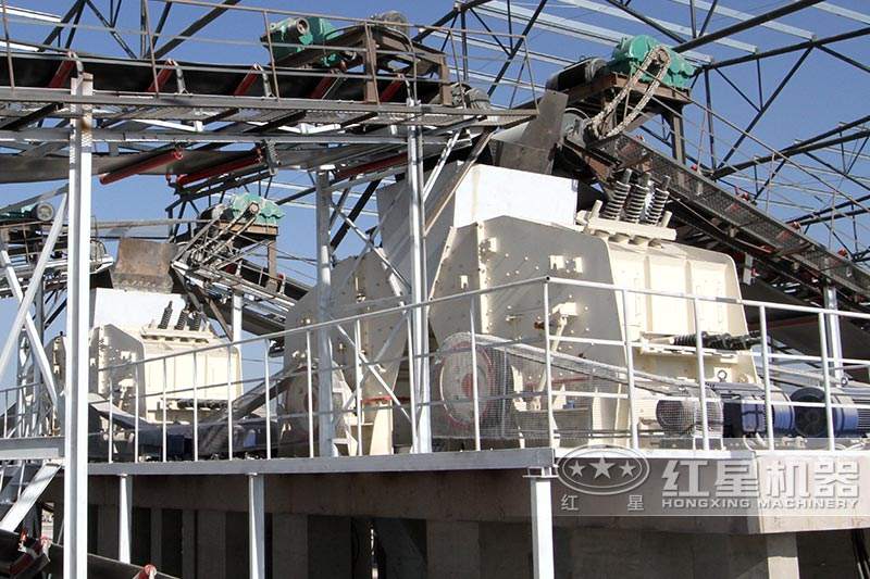 碎石破碎機生產(chǎn)線-反擊式破碎機，可安排就近現(xiàn)場考察