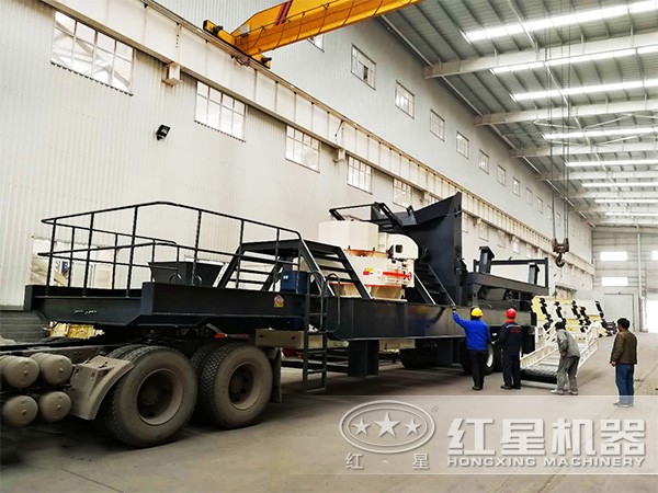 大型移動(dòng)打沙機(jī)組裝中 大型移動(dòng)打沙機(jī)組裝中