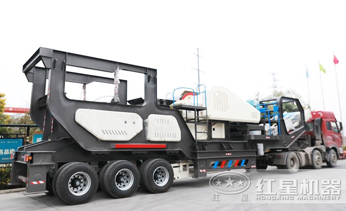 開著走的車載流動(dòng)破碎機(jī) 開著走的車載流動(dòng)破碎機(jī)