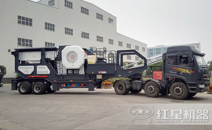 紅星環(huán)保型流動(dòng)式碎石機(jī)發(fā)貨 紅星環(huán)保型流動(dòng)式碎石機(jī)發(fā)貨