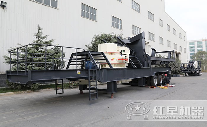 流動(dòng)式碎石機(jī)制砂效能高