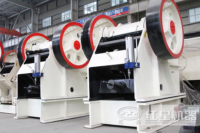 HD德版顎式破碎機 HD德版顎式破碎機