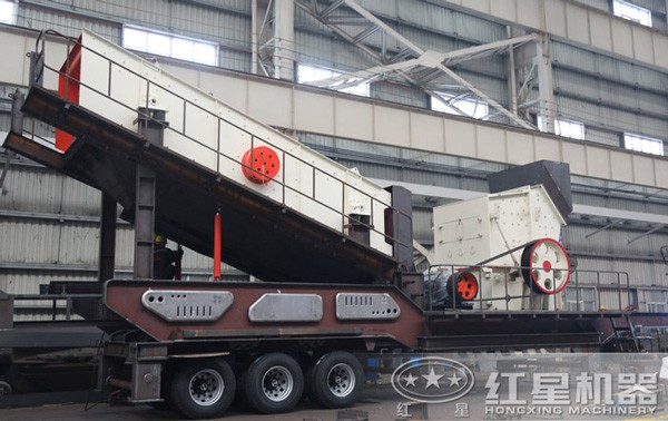 移動(dòng)式細(xì)碎機(jī) 移動(dòng)式細(xì)碎機(jī)