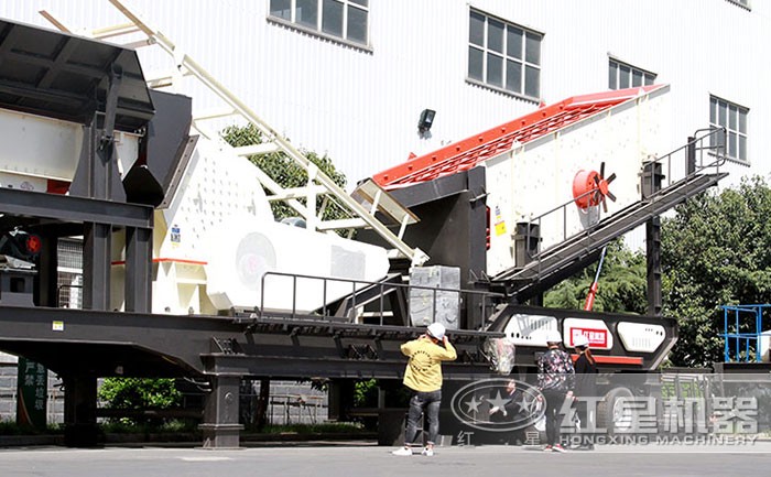 可移動式重錘破碎機(jī)