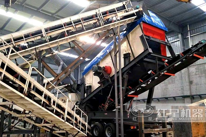 大型鵝卵石流動制砂機現(xiàn)場 大型鵝卵石流動制砂機現(xiàn)場