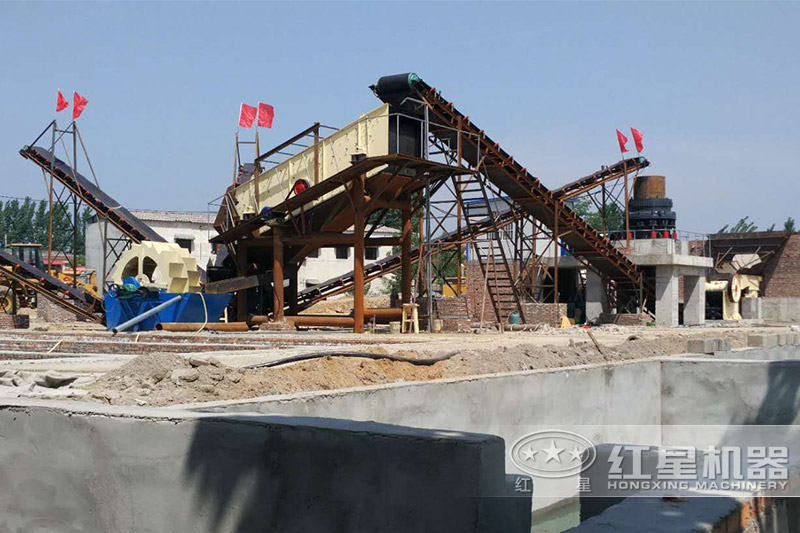 采石場碎石機(jī)已安裝好 采石場碎石機(jī)已安裝好