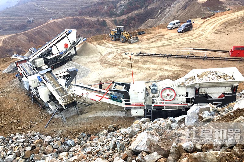 大型碎石車生產(chǎn)現(xiàn)場實拍