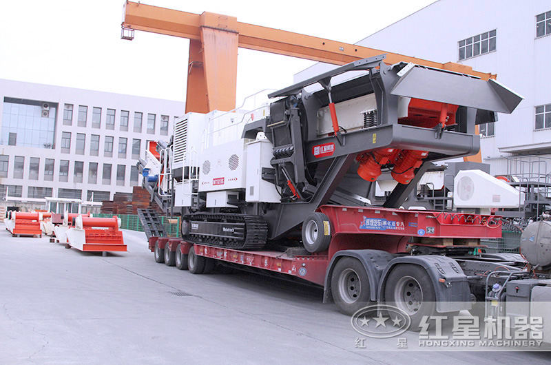 履帶式移動破碎機發(fā)貨現(xiàn)場-現(xiàn)貨快發(fā)，全國配送