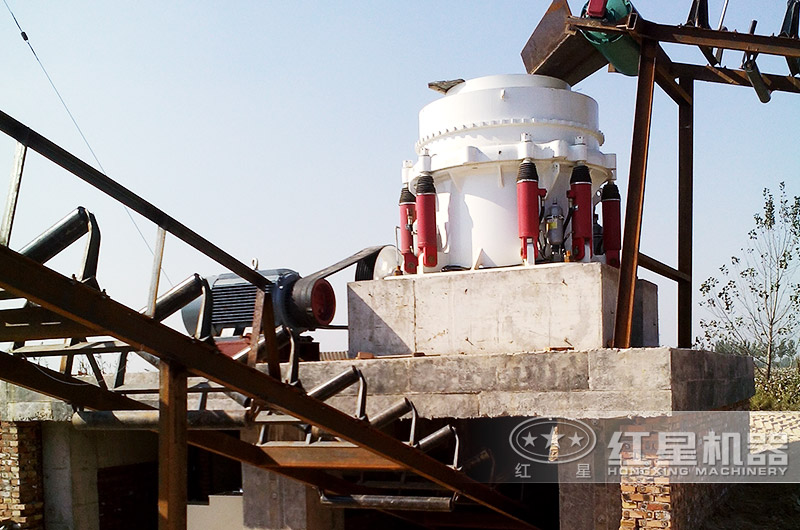 石子廠現(xiàn)在的行情怎么樣？石子破碎機(jī)整套設(shè)備有哪些？