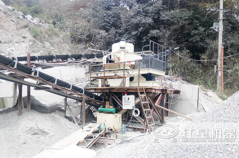 砂石料工廠(chǎng)現(xiàn)場(chǎng)