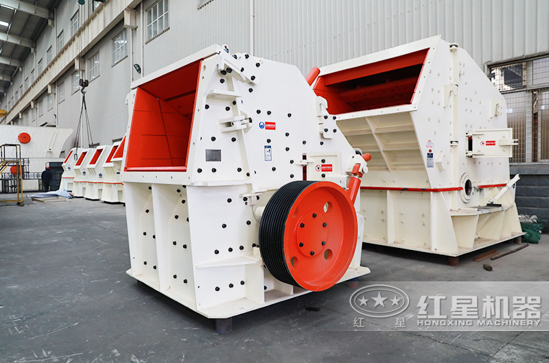 反擊式破碎機(jī) 反擊式破碎機(jī)